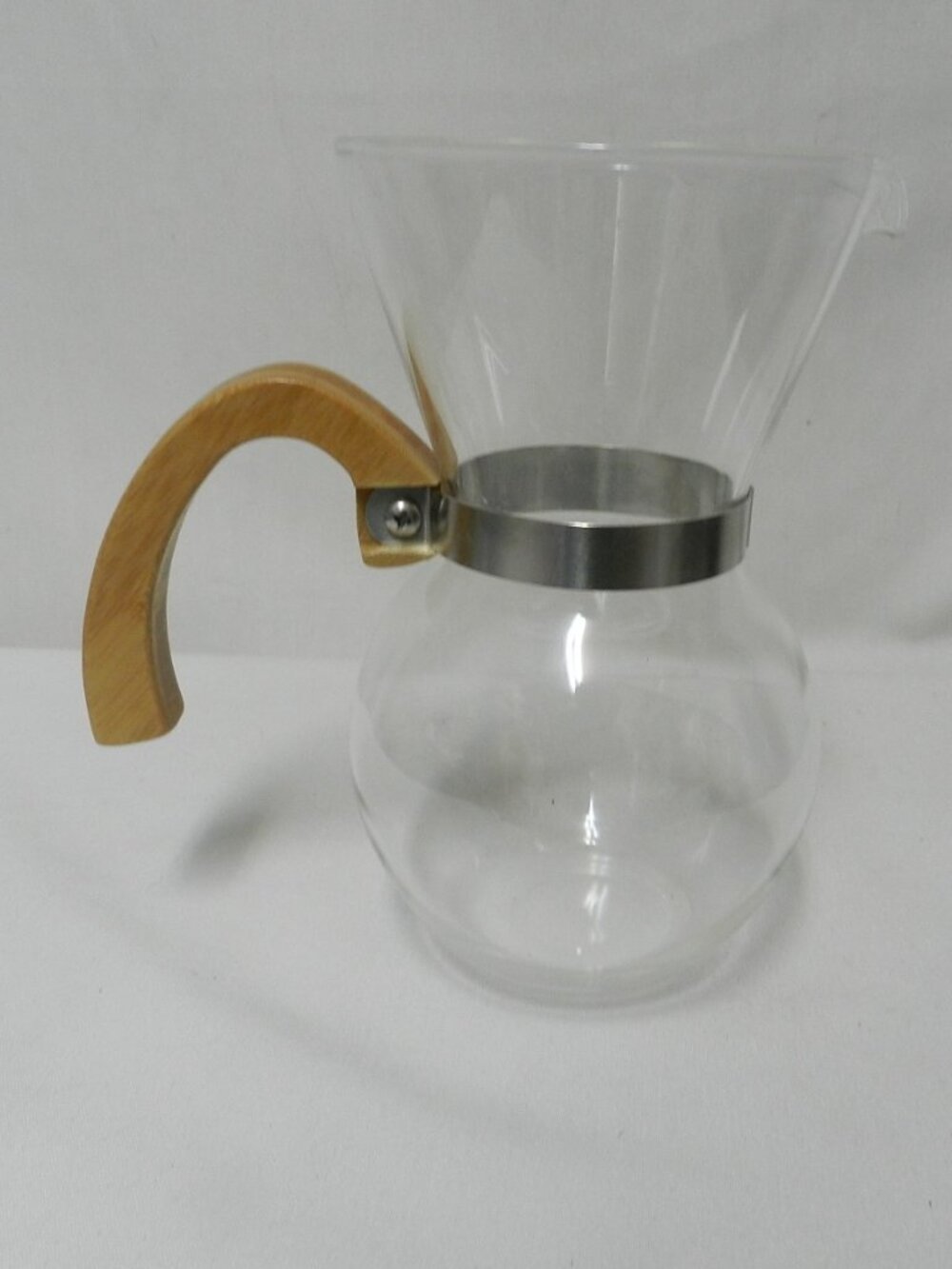 Pour Over glass w/ bamboo handle Coffee Tea pitcher Carafe w/ Spout 22 oz serve